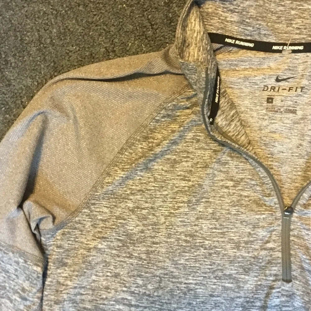 Nike Heather Gray Quarter-Zip Top